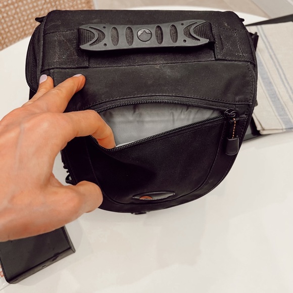 CANON EOS 20D DIGITAL SLR CAMERA with CANON 28-135MM LENS! with camera bag - Picture 16 of 16